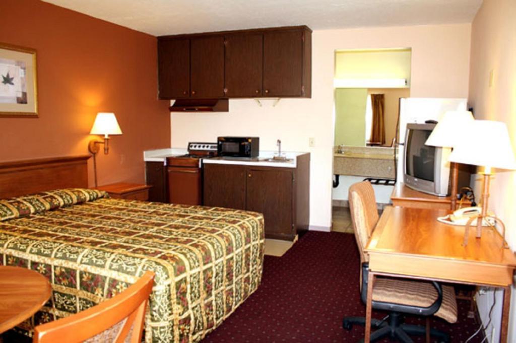 Escondido Lodge Room photo